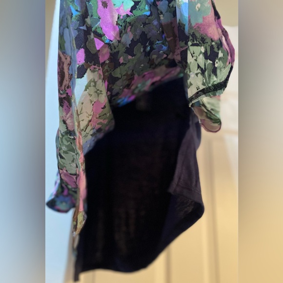 NWT floral tank plus size XL - Picture 2 of 6